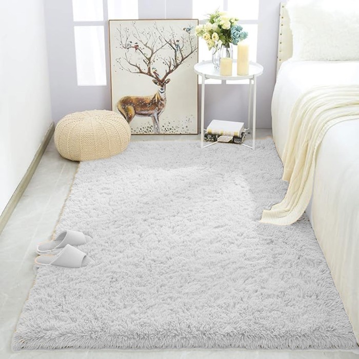 White Silky Floor Mat