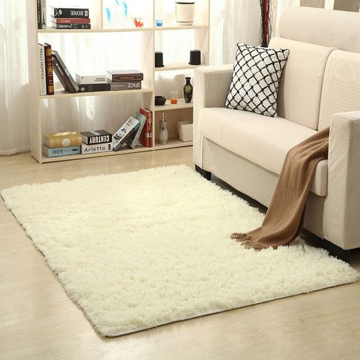 White Rectangular Silky Floor Mat