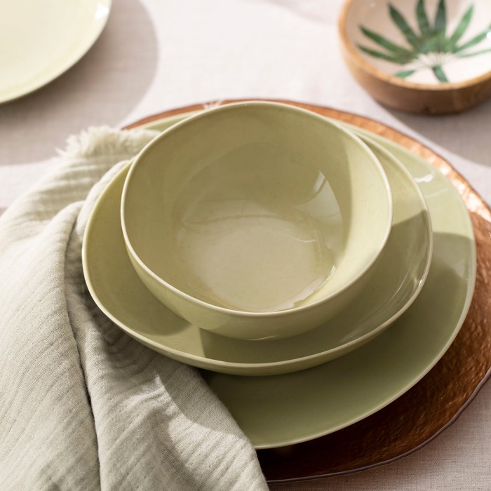 Charming Green Glossy Ceramic Plate